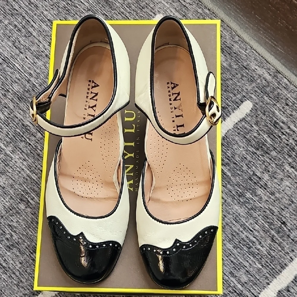 Anyi Lu Women's Black and White Mary Jane Shoes